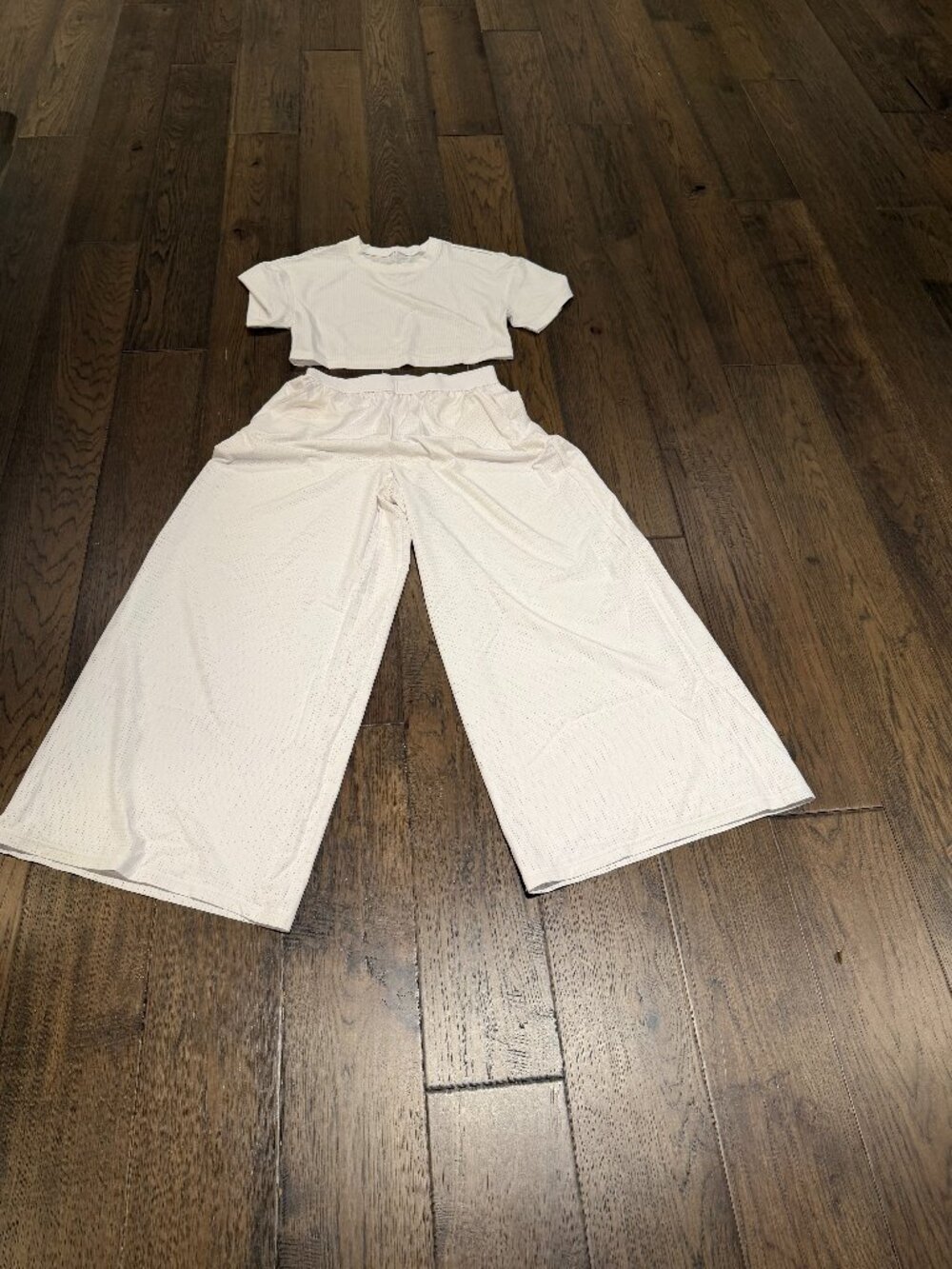 ALO Yoga White Mesh Mirage Set